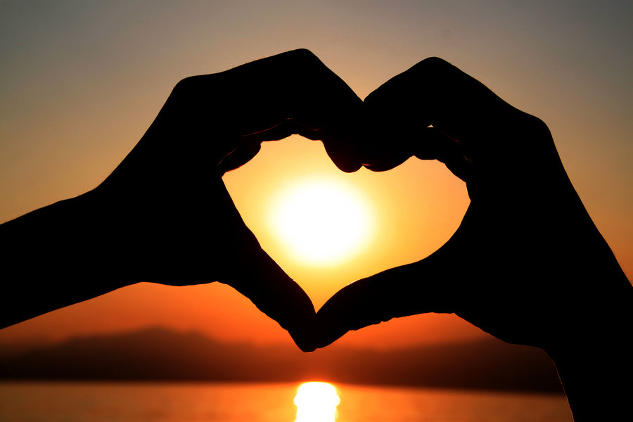 2 用心做事，真情服務(wù).jpg